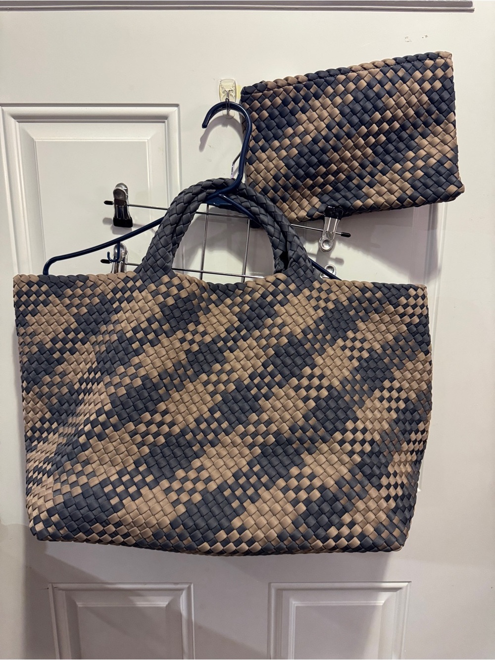 Naghedi St. Barths Dune Large Plaid Tote Handwoven Neoprene w Zip Pouch $350.00 - Picture 2 of 13